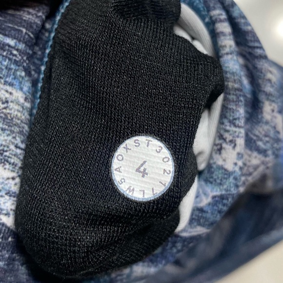 lululemon | size 4 Wunder Under HR 7/8 Tight 25" in Aerial Drift Multi Black - Picture 7 of 8